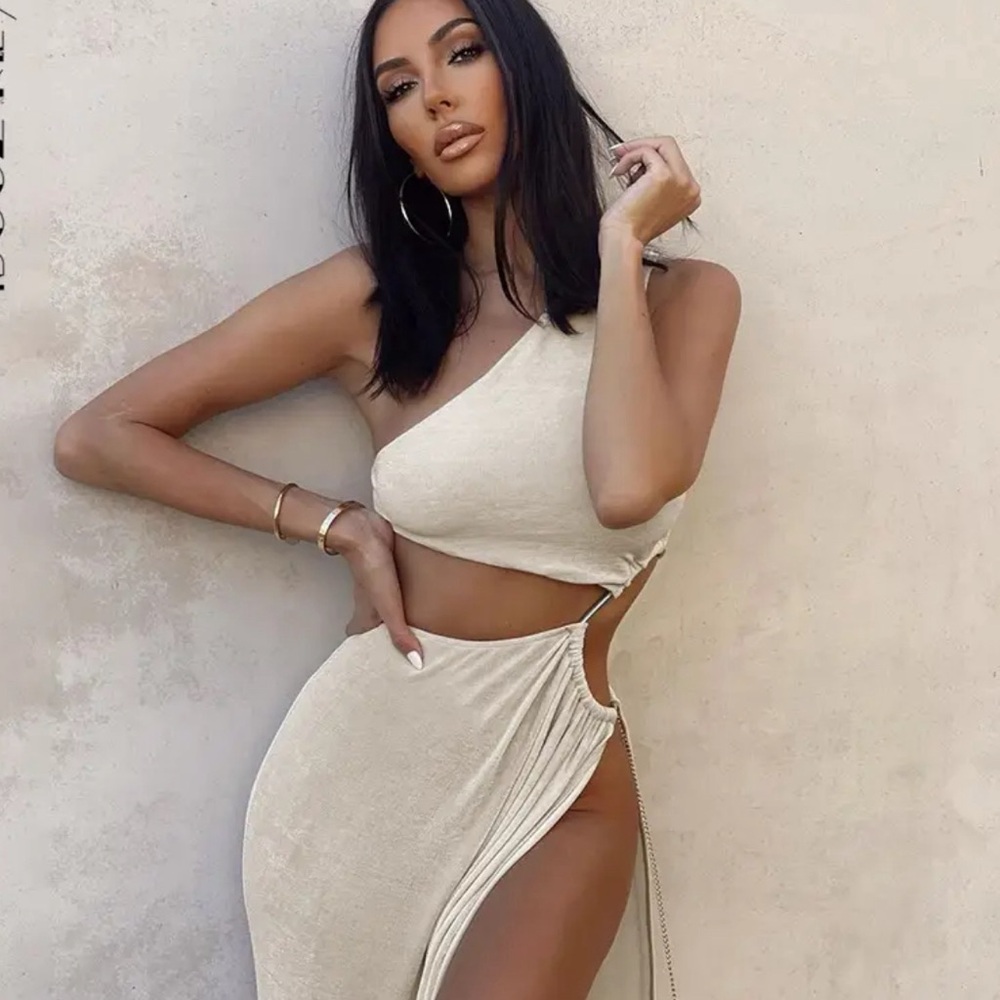 Hollow Bodycob Dress